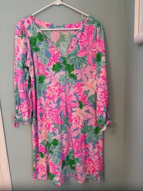 Lilly Pulitzer Pink & Green Floral 3/4 Length Tie Sleeve V-Neck Dress